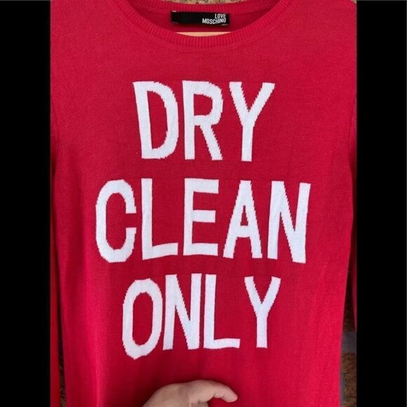 love Moschino red dry clean only sweater small - Picture 3 of 7